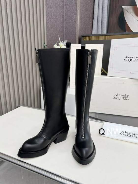 Picture of Alexander McQueen Shoes _SKUAlexanderMcqueensz35-40NW0802293